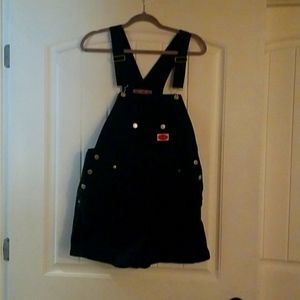 Revolt black bibs with a cute tube top in red